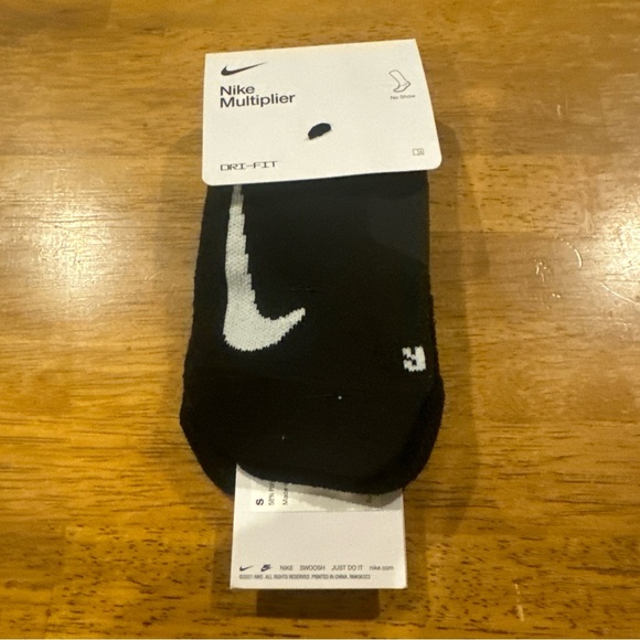 Nike Multipler No Show Socks 2 Pair Black SX7554 010 Small 4-6 New With Tags - Picture 4 of 5